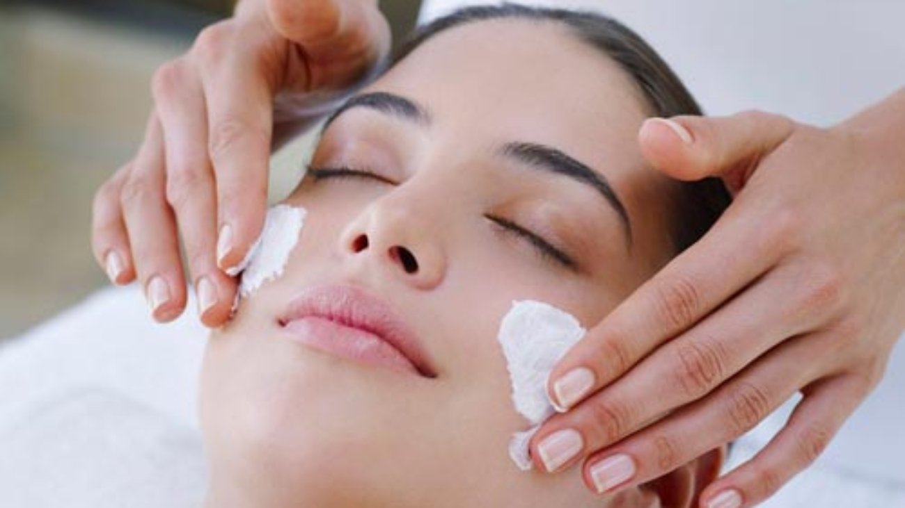 how-to-do-facial-at-home-step-by-step-for-women-men