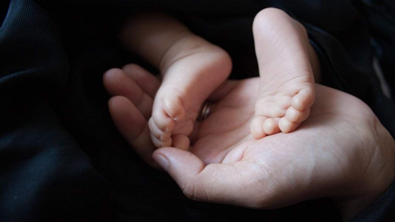 newborn-2579144_960_720.jpg