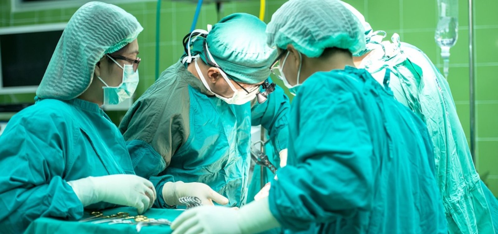 surgery-1822458_960_720.jpg