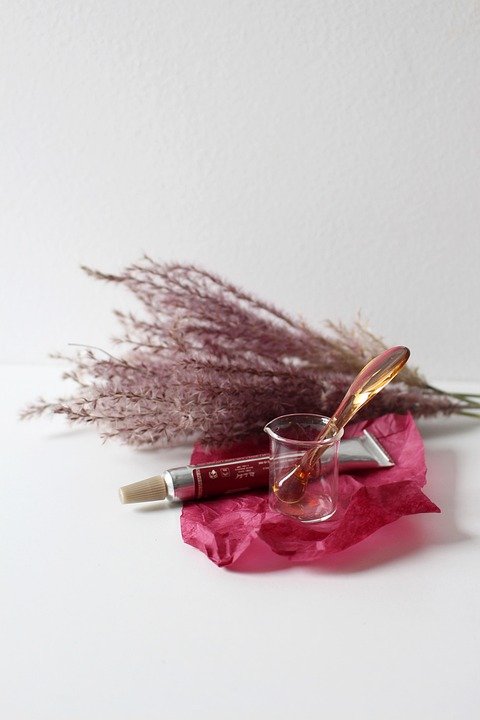natural-cosmetics-4528581_960_720.jpg