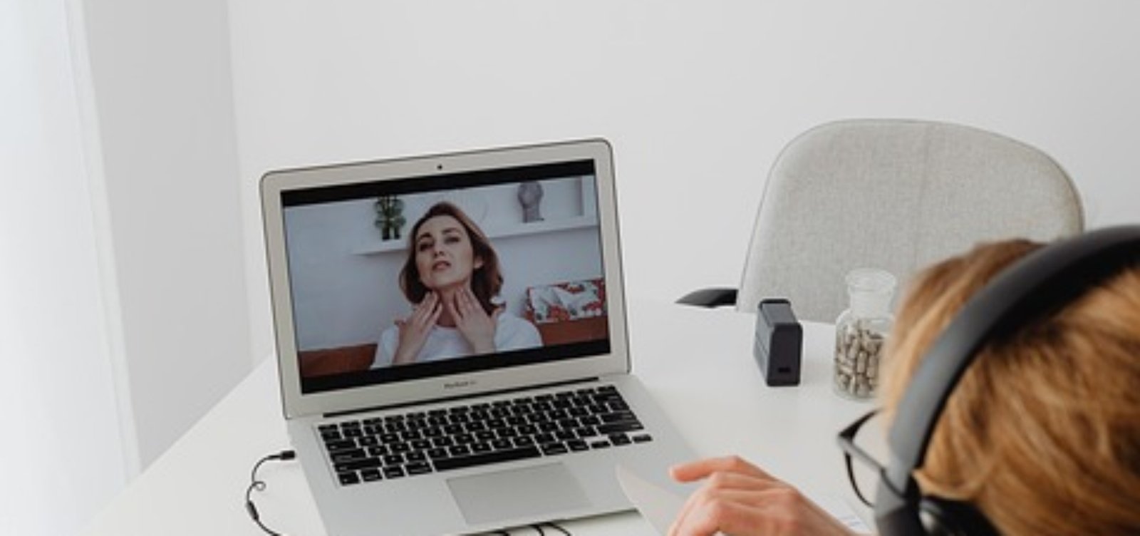 telemedicine-7520691_960_720.jpg