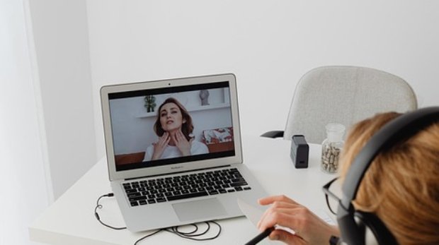 telemedicine-7520691_960_720.jpg